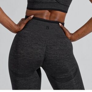 BuffBunny Dark Gray Leggings